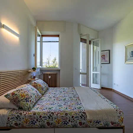Apartment View - With Terrace - Ac - Wifi - By Guestaly